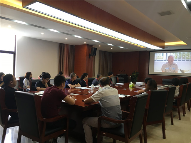 市古鎮(zhèn)公司黨總支組織觀(guān)看《為了政治生態(tài)的山清水秀》警示教育片
