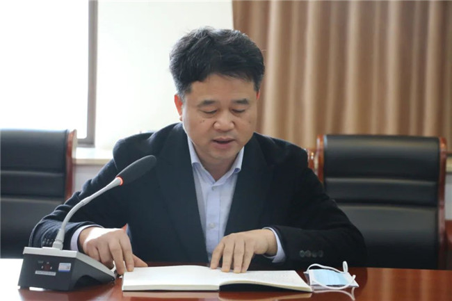 市古鎮(zhèn)投資公司召開春節(jié)期間疫情防控、矛盾糾紛排查和安全生產(chǎn)工作部署會(huì)